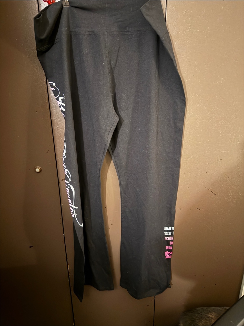 Black Women's Script-Detail Full-Length Leggings
